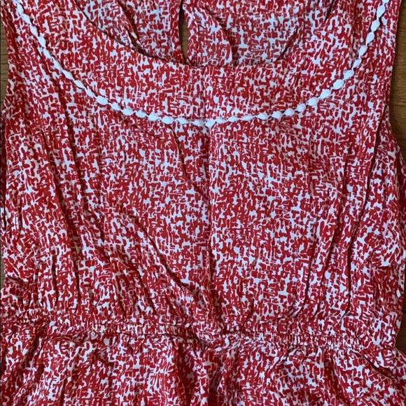 Tank top 💕 - Picture 2 of 2